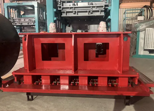 How to Choose Between Steel and Plastic Moulds for Short-Run Projects?